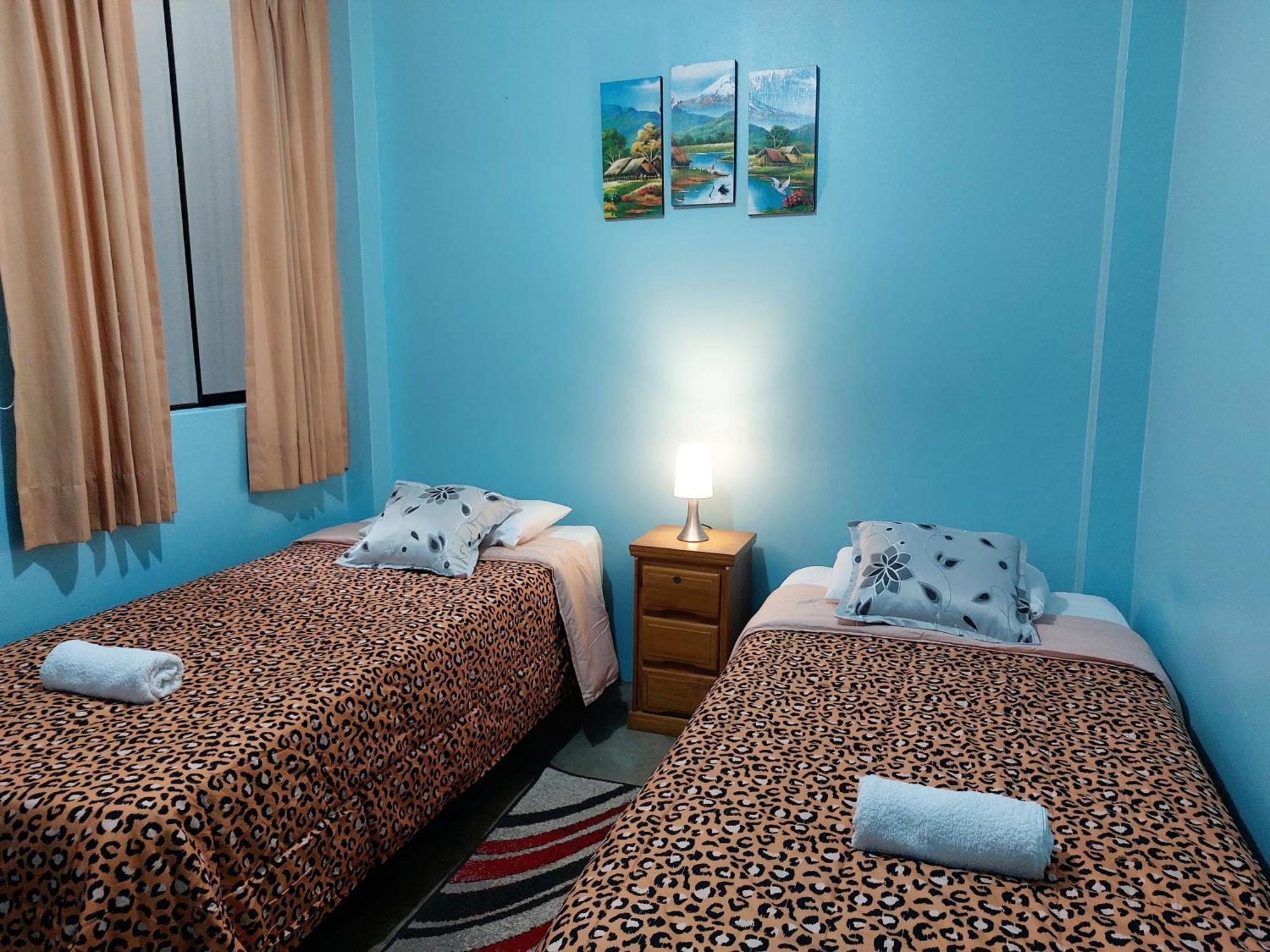 El Tumi - Aeropuerto Bed & Breakfast Лима Стая снимка